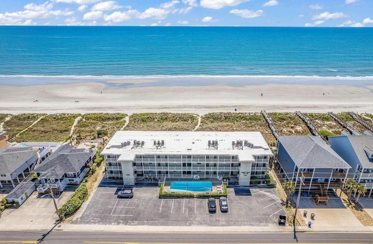 Beautiful Beachfront-Oceanfront First Floor 2Br 2Ba Condo In Cherry Grove, North Myrtle Beach! Renovated With A Fully Equipped Kitchen, 3 Separate Beds, Pool, Private Patio & Steps To The Sand! 외부 사진